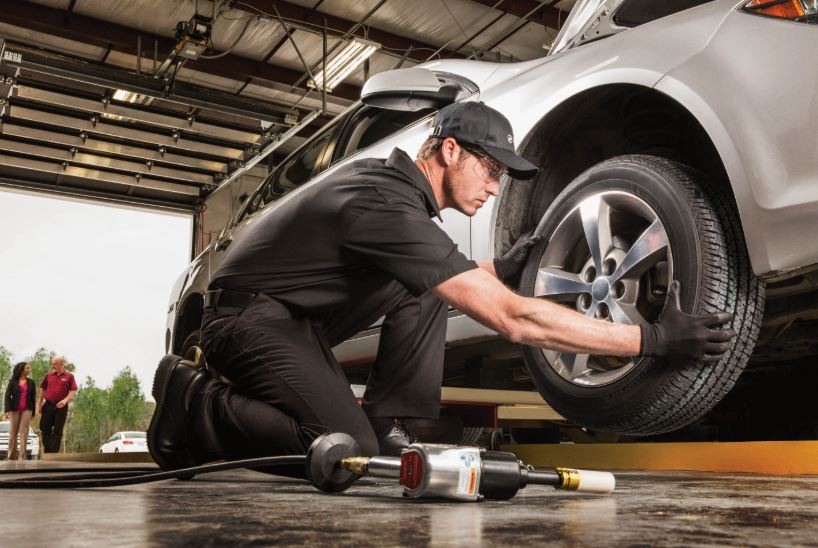 Tires, Tuning & Trust: How to Choose the Right Auto Service