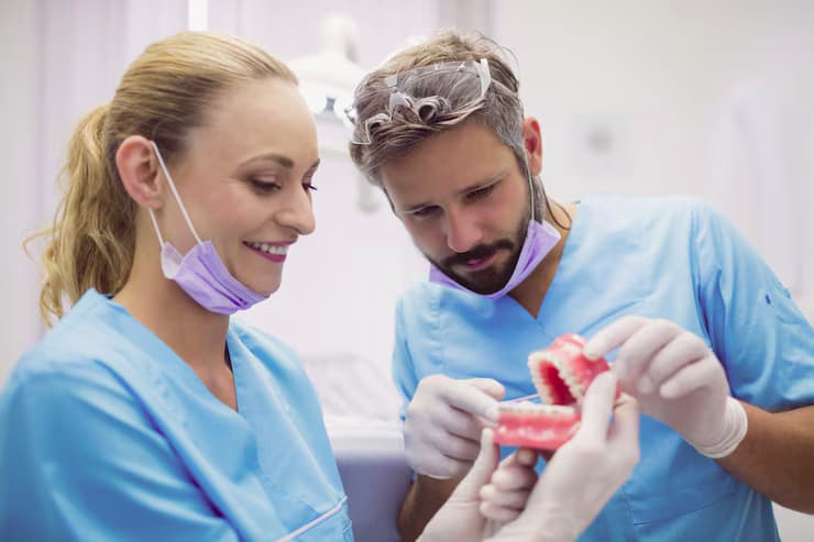 How Costa Mesa Denture Repair Services Help You Smile Again