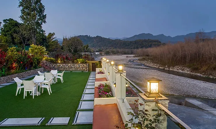 Dee Fellow Jim Corbett Riverside Resort – A Serene Escape Amidst Nature