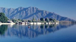 Nigeen Lake Kashmir’s Hidden Gem You’ll Fall in Love With