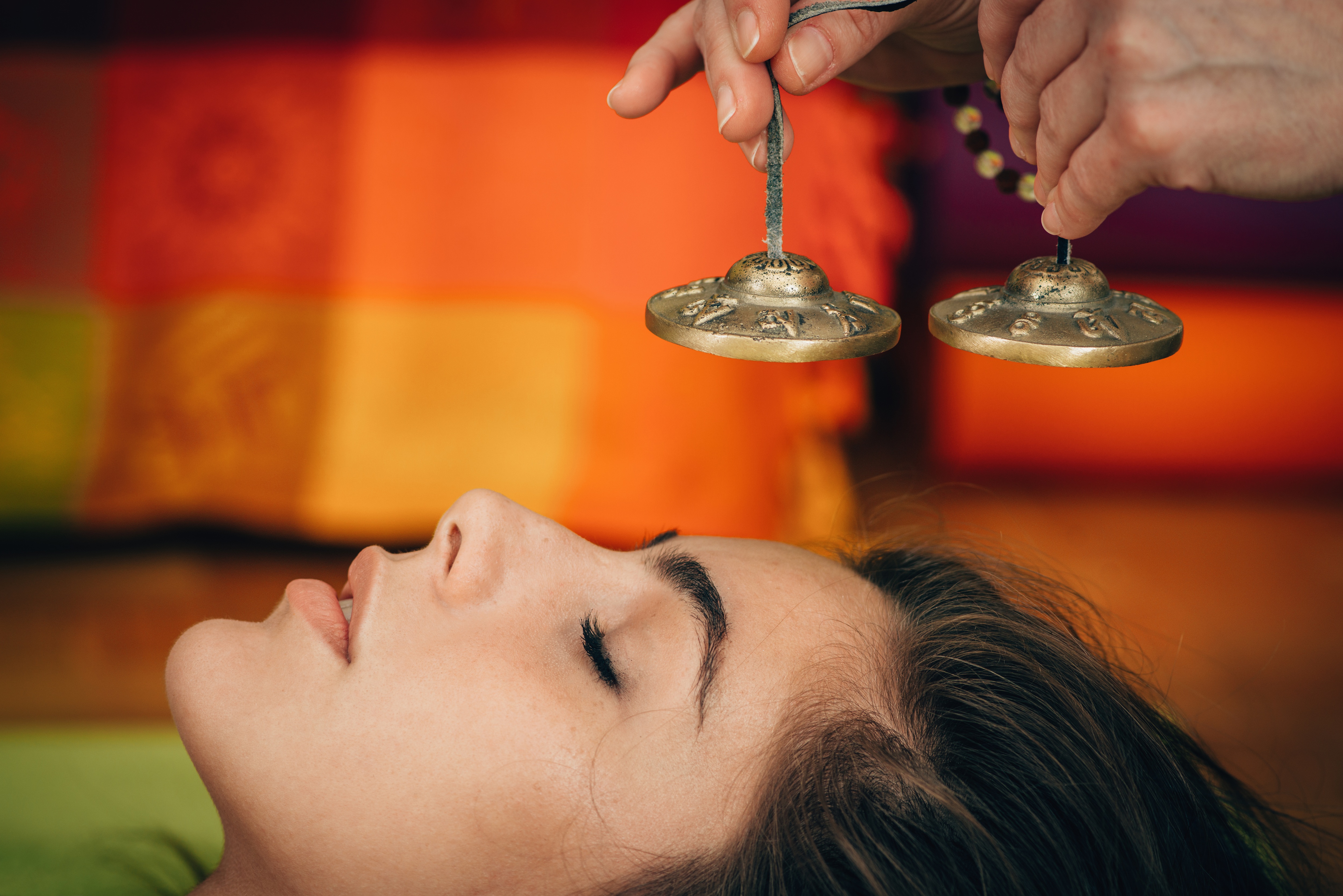 Sound Healing for Emotional Wellness: A Guide to Transformative Therapy in Delhi