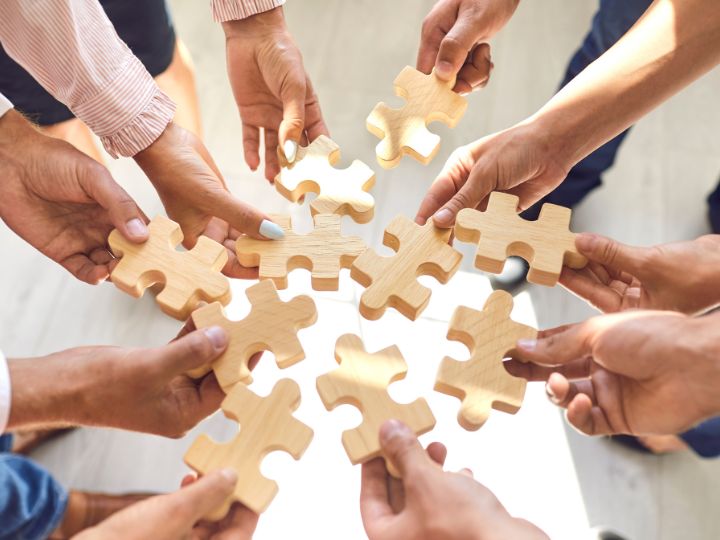 The Benefits of Solving Jigsaw Puzzles for Personal Growth in 2025