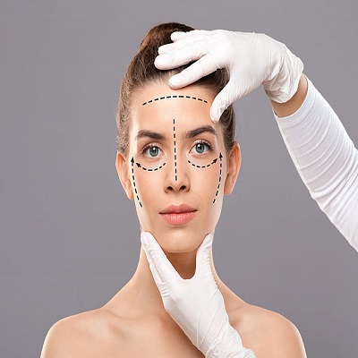 Is a Facelift Painful? What to Expect During Recovery