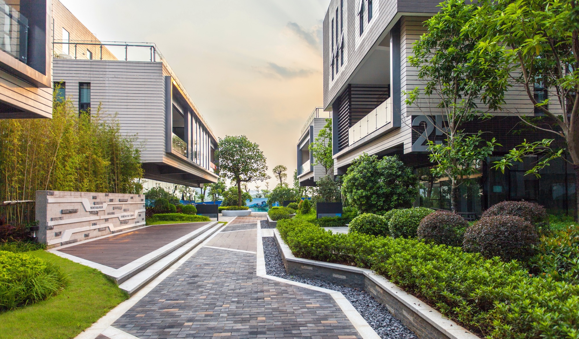 The Link Between Landscape Design and Real Estate Marketability