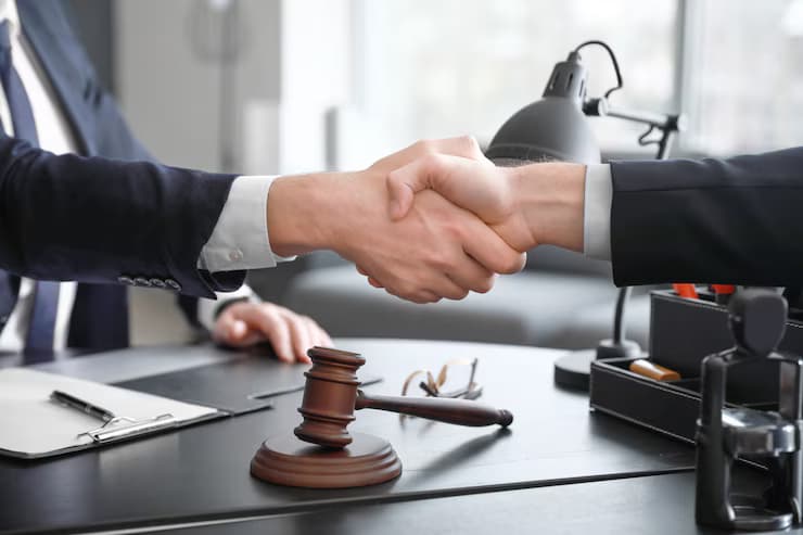 The Role of a Car Accident Lawyer in Phoenix: What to Expect