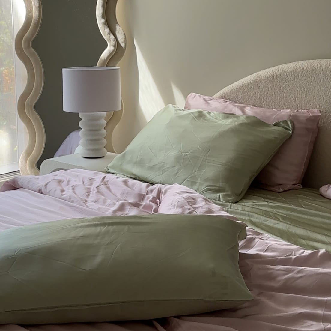 Why Vegan Silk Sheets Are the Future of Eco-Friendly Bedding