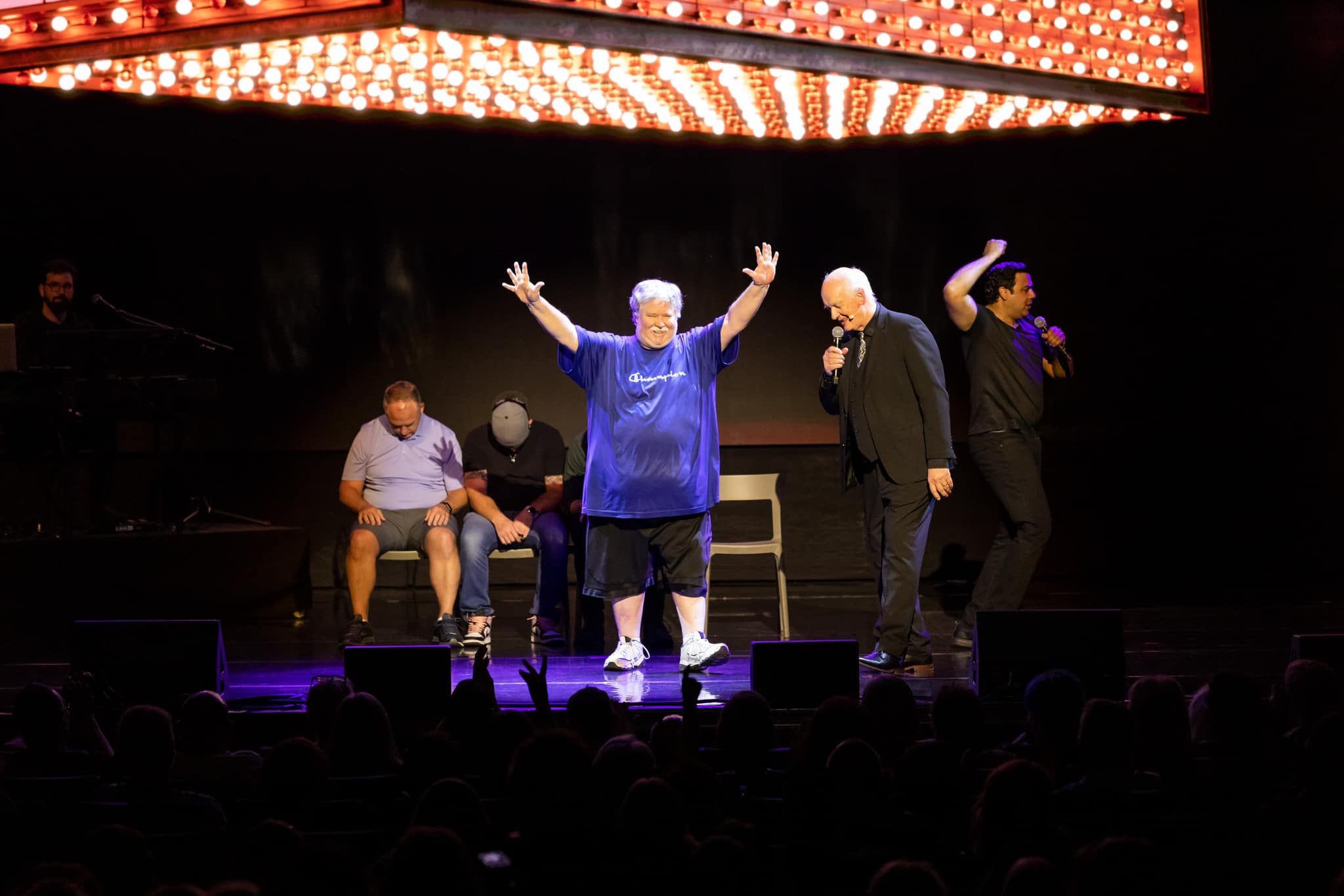 Hyprov Reviews: The Magical Blend of Improv and Hypnosis