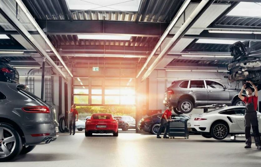 Under the Hood: What Your Mechanic Sees That You Don&rsquo;t