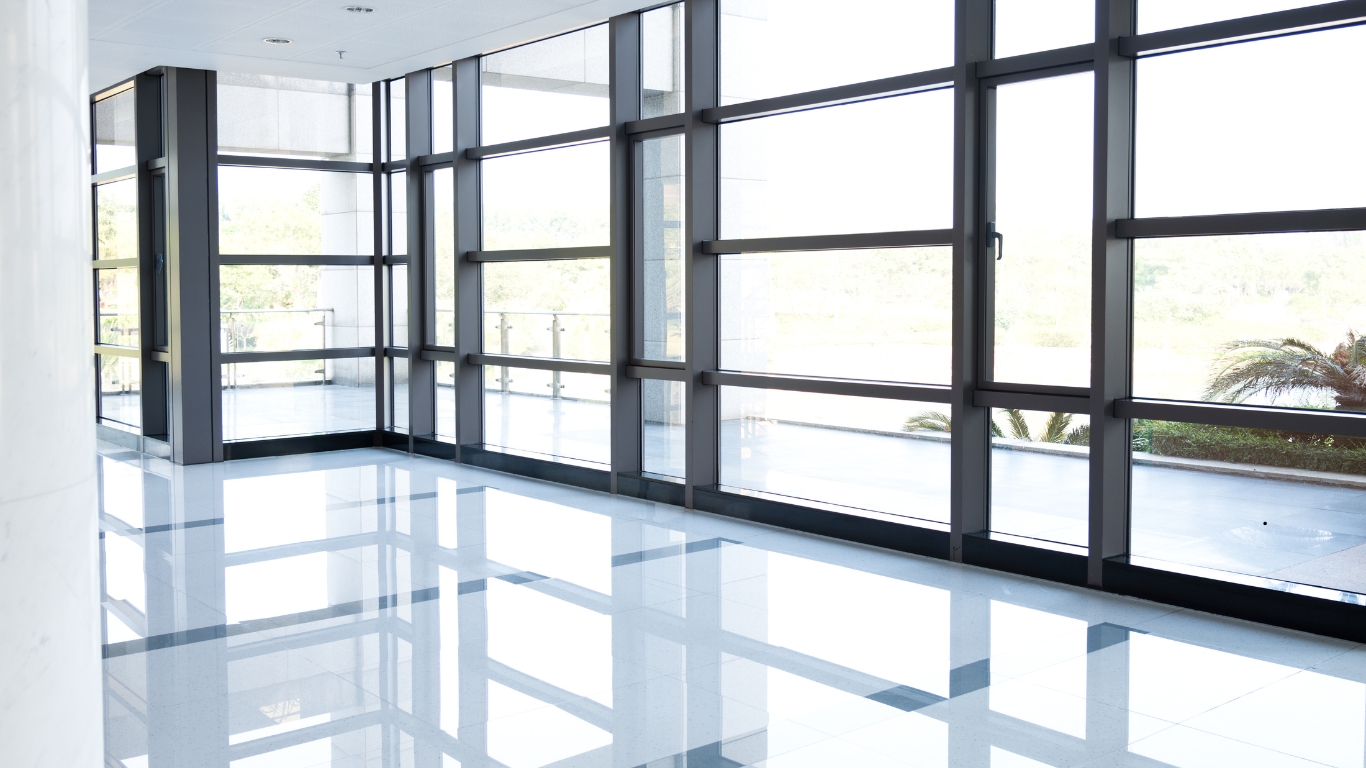 Top Trends in Residential & Commercial Glass Installation for 2025