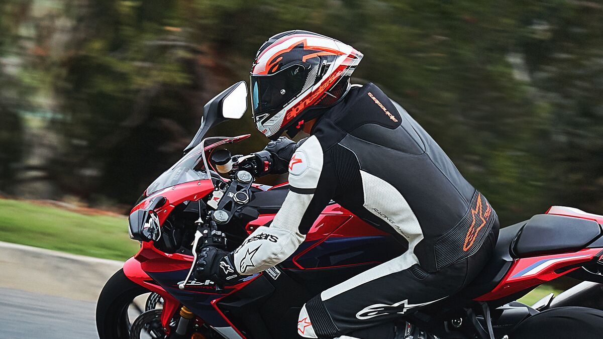 Alpinestars: A Pioneer in the World of Performance Gear