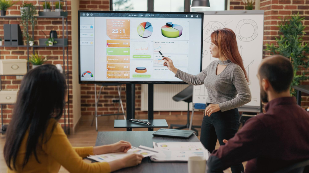 Visual Magic: Tips To Transform Your Presentations With an Impactful Visual Representation