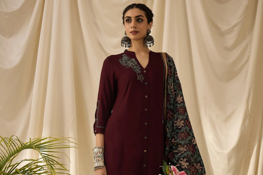 Online Shopping Tips to Find the Perfect Summer Dress for Women