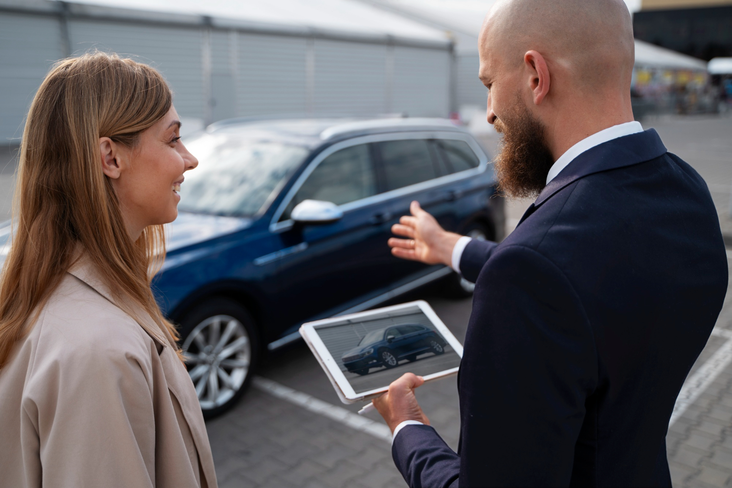 In a Financial Pinch? Here's Why a Car Title Loan Toronto Could Be a Smart Move
