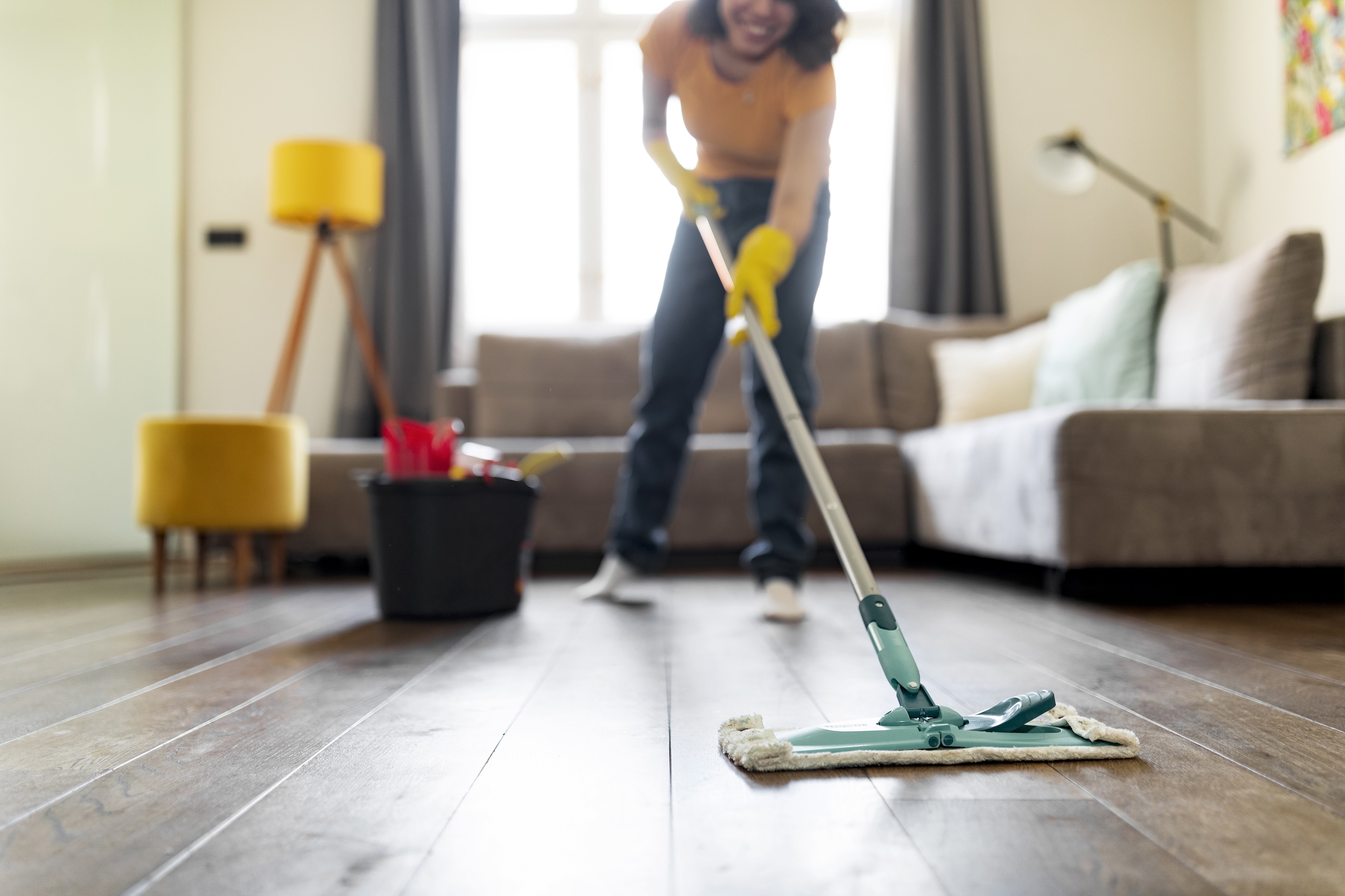 Make Your Home Shine: Simple Cleaning Tips for a Party-Ready Space
