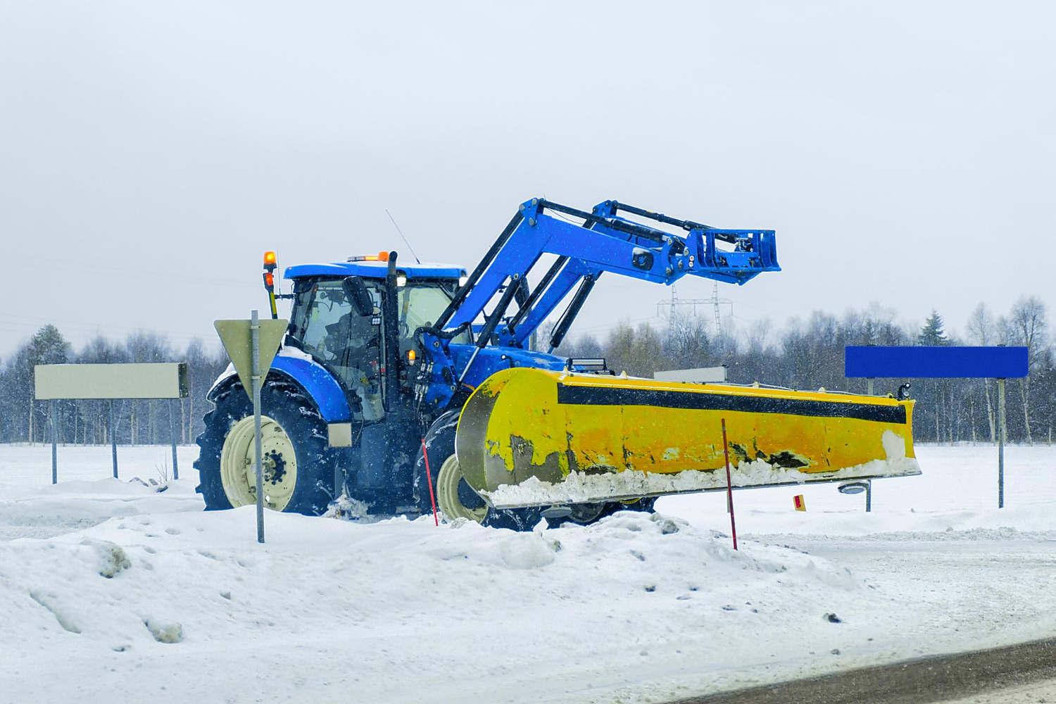 How Snow Removing Services in Monroe Township, NJ Enhance Community Safety