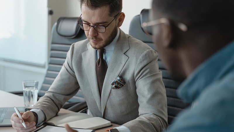 How Job Consultancies in Delhi Support International Job Placements?
