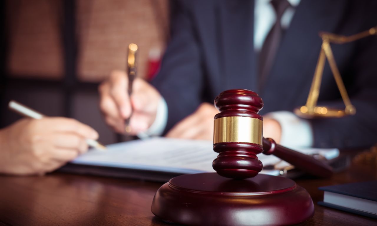 Your Ultimate Guide to Finding the Best Law Firm in Bangladesh