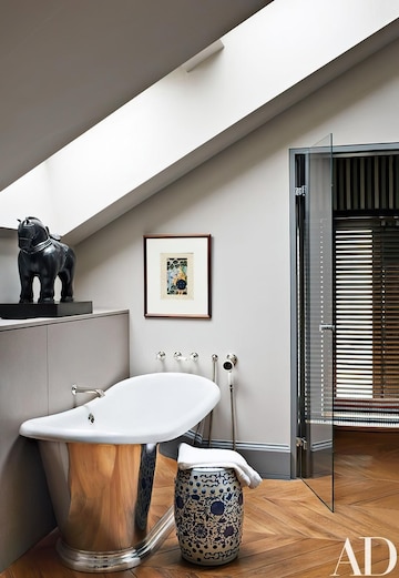Why Hiring Professional Bathroom Remodelers in Sarasota FL Makes Life Easier