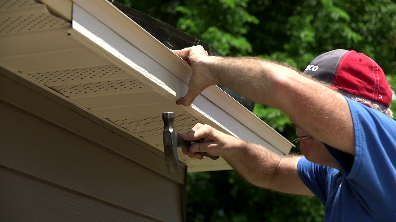 How to Identify Water Damage in Your Soffits and Fascia