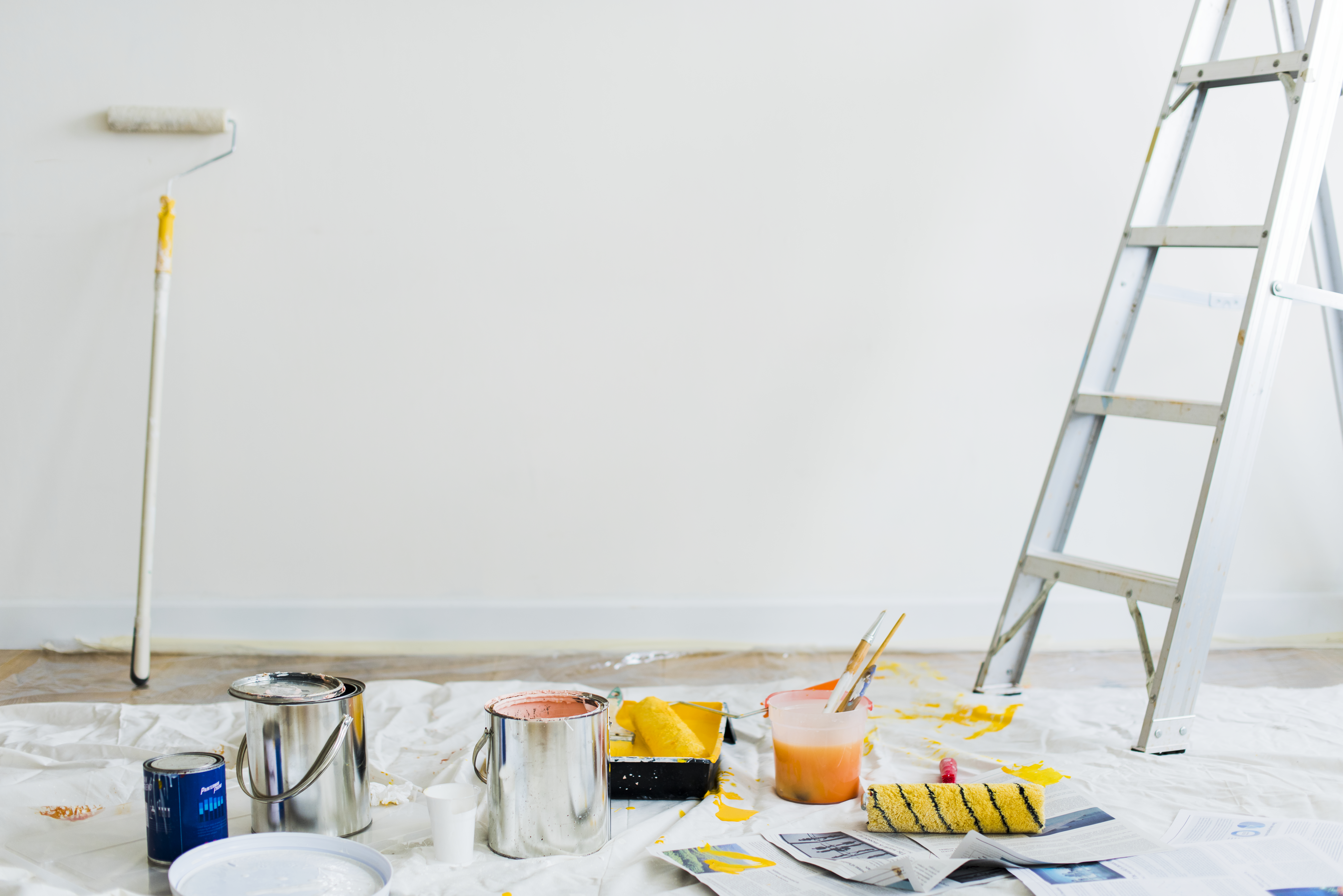 Interior vs Exterior Villa Painting in Dubai: What You Need to Know