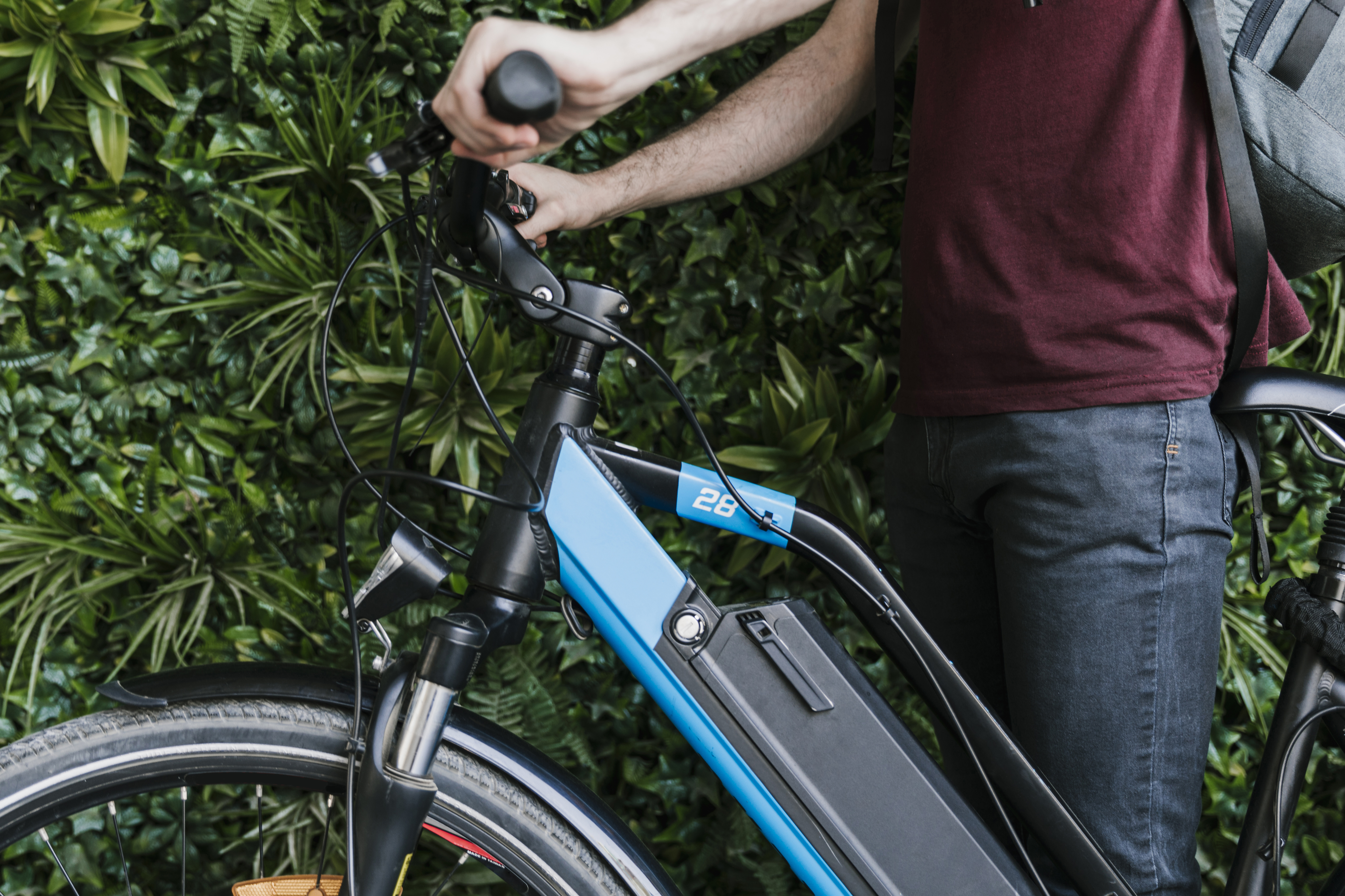 Top 7 Cheapest Ways to Ship a Bike Internationally (Updated for 2025)