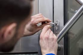 Can a Locksmith Make a Key from a Lock?