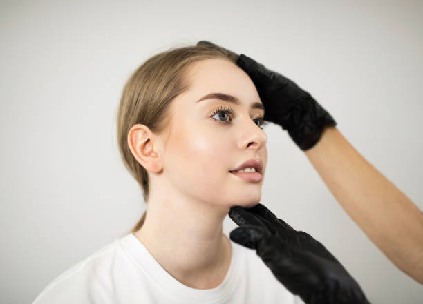هل نتائج جراحة تجميل الأنف دائمة؟