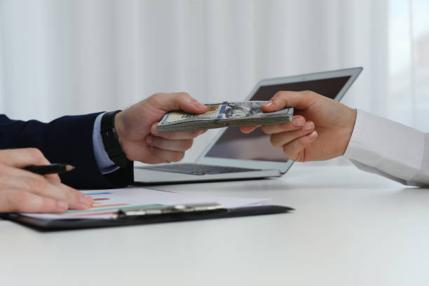 Choosing a Licensed Moneylender in Singapore: Key Factors to Consider