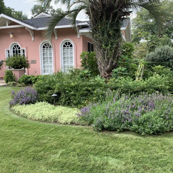 Get the Green Lawn You’ve Always Wanted with Affordable Lawn Care Solutions