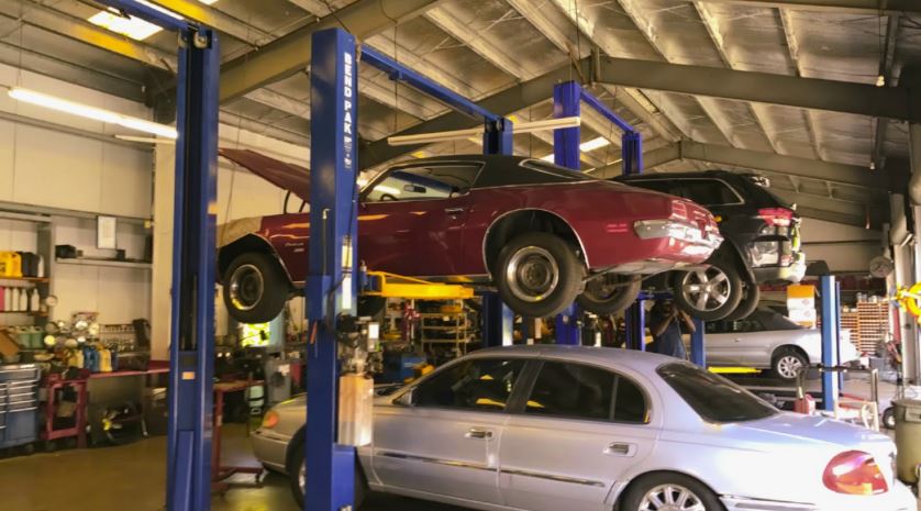 How to Choose the Right Car Service Center in Brisbane