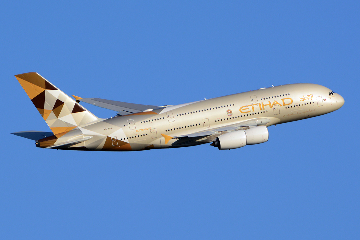 3 Ways to Call Iberia Customer Service via Phone, email, or Chat Options