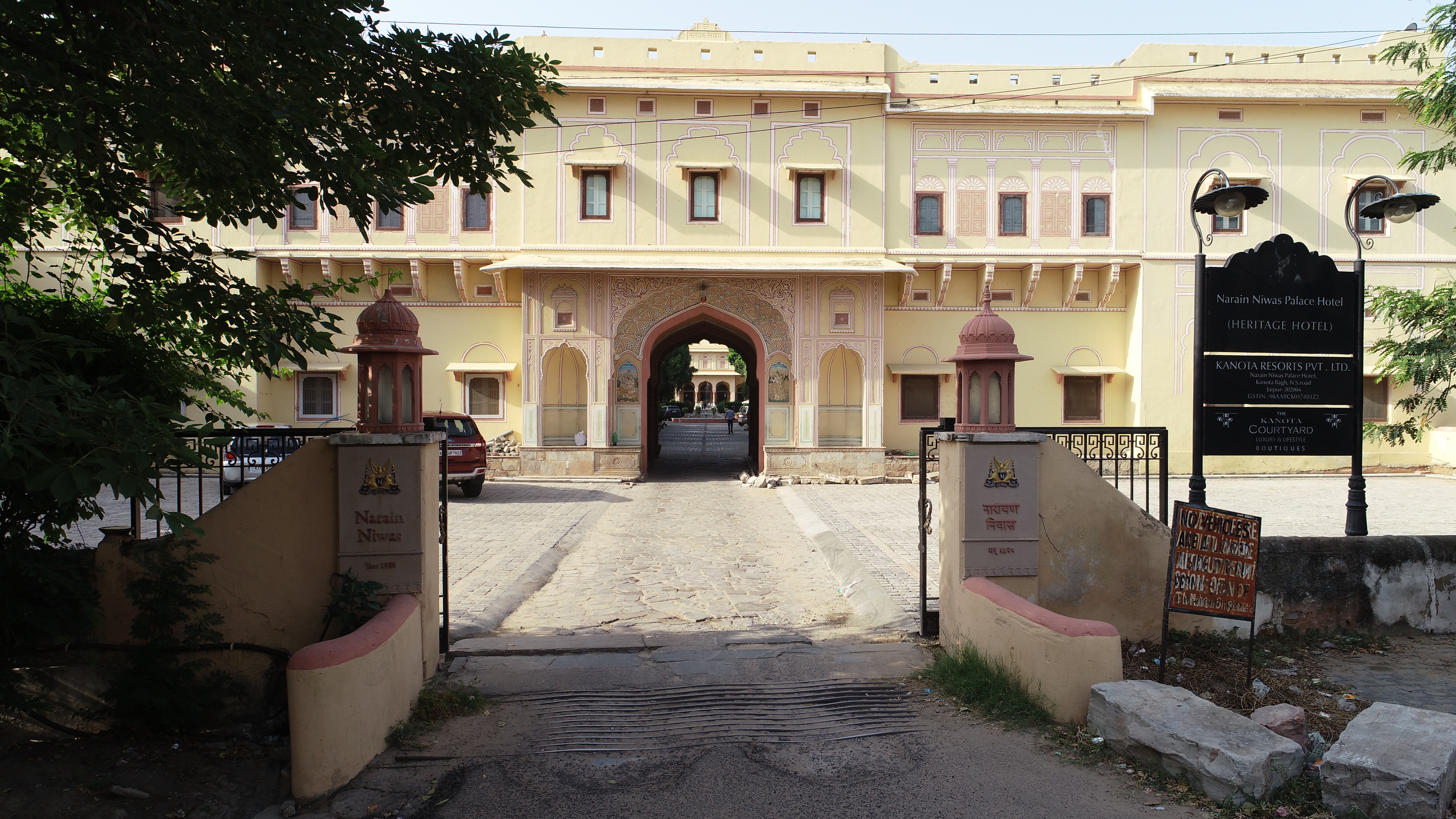 Best Heritage Hotels to Stay in Jaipur for a Royal Experience