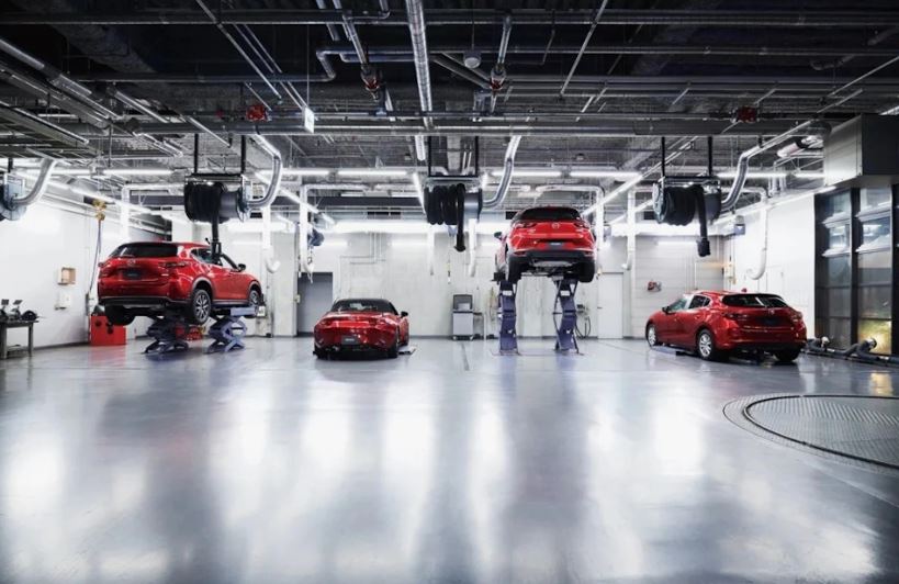 Mobile Auto Services vs. Traditional Garages: Pros and Cons