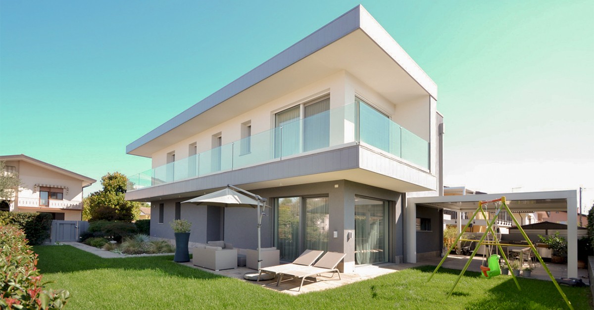 Google Home in the Italy Smart Home Market: Strategy, Innovations, and Developments