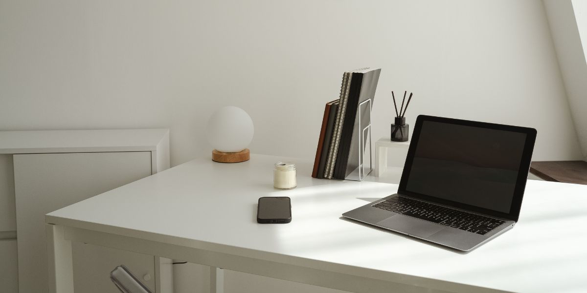 5 Tips For Office Cleaning - Keep Your Workspace Neat and Productive