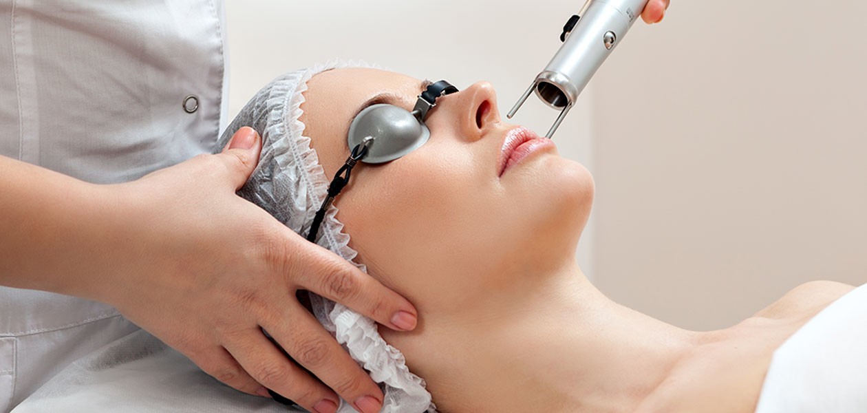 أفضل 10 خدمات متوفرة في أي عيادة تجميل بالرياض