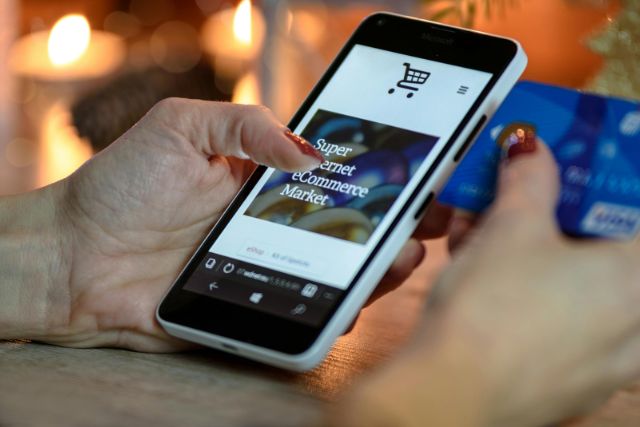 Why Are Multinational eCommerce Brands Turning to 24x7 Facebook Comment Disable Tool