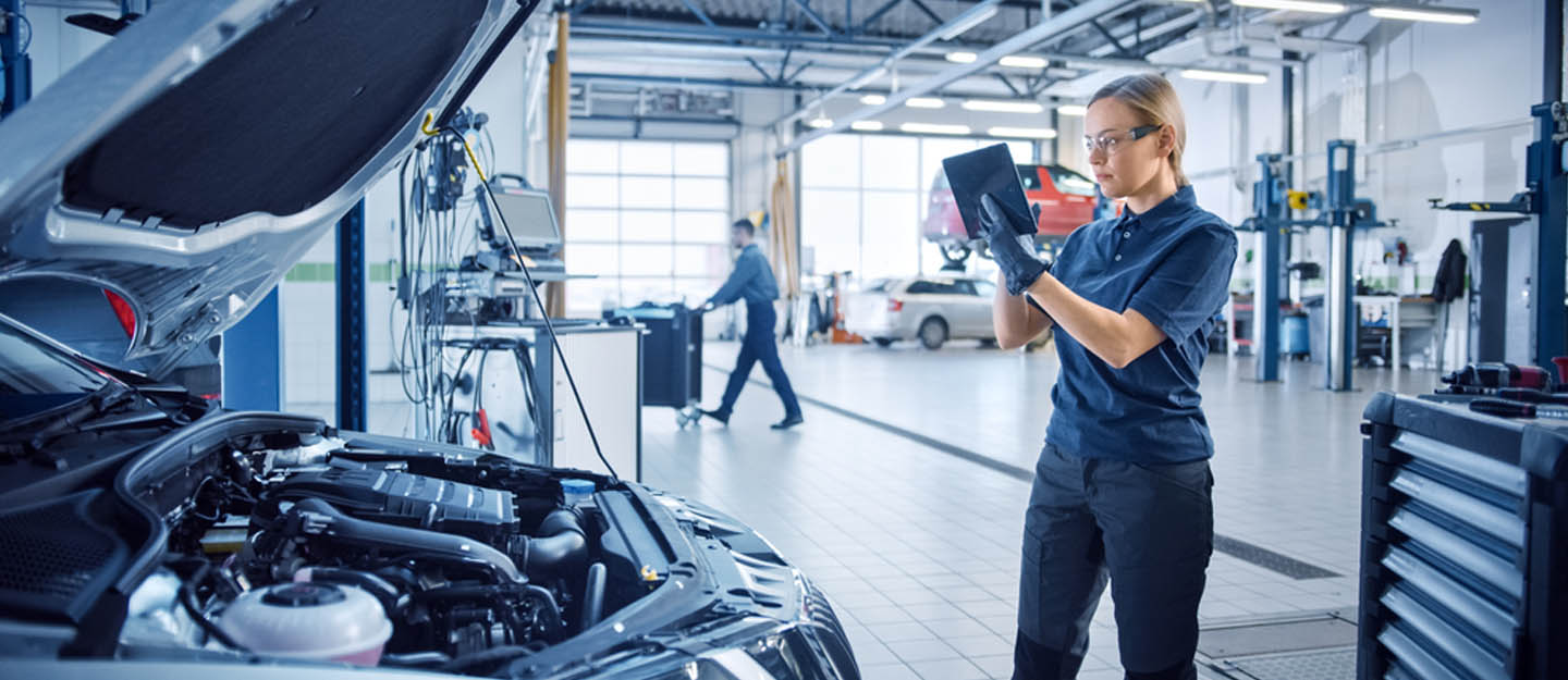 Market Entry Strategy for a Planned Car Service Chain in the UAE