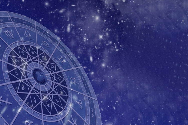 How Can The Top 10 Astrologer in India Help You Achieve Personal Growth?