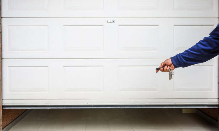 Comprehensive Garage Door Repair and Service in Long Island
