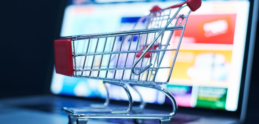 E-Commerce Web Design vs. Template Builders: What’s Right for Your Business?
