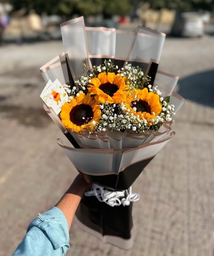 Trusted Flowers Delivery in Islamabad | Fresh Blooms by Islamabad Flower Shop