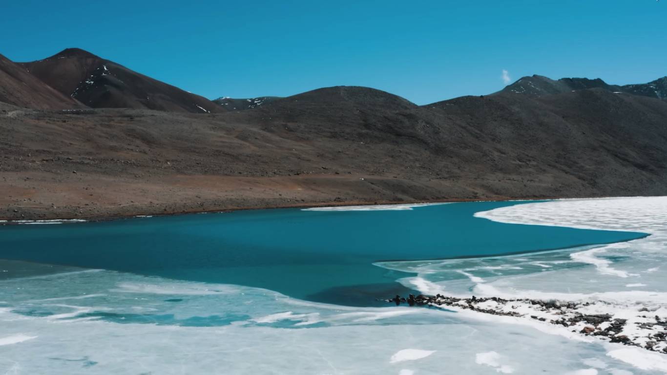 Gurudongmar Lake: A Jewel in the Himalayas