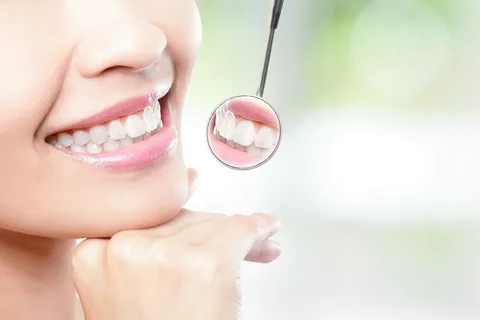 Cosmetic Dental Treatment for Gaps, Chips, and Stains: Your Options
