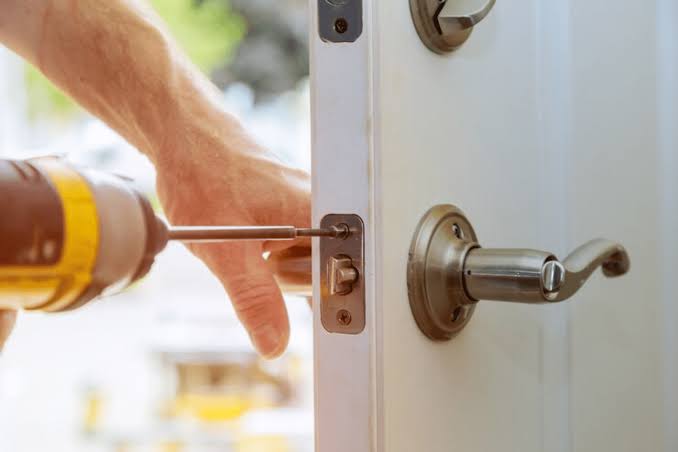 St. Charles Locksmith Services That Won’t Break the Bank