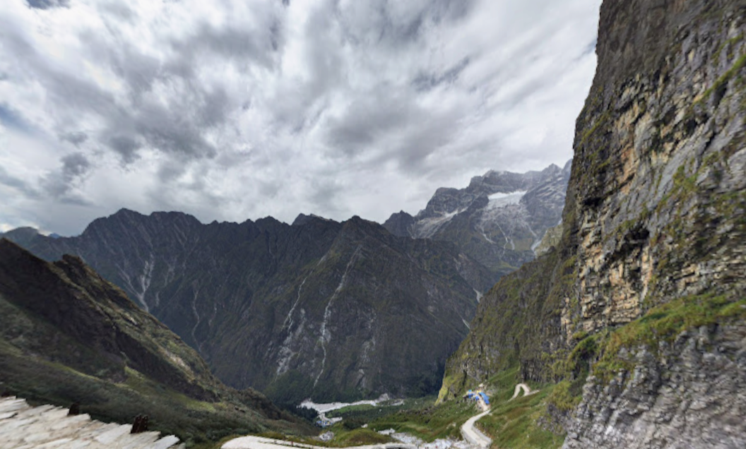 Valley of Flowers National Park: What to Expect and When to Visit