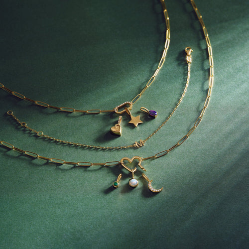 The Art of Meaningful Minimalism: Why an Engraved Vertical Bar Necklace Belongs in Every Jewelry Collection