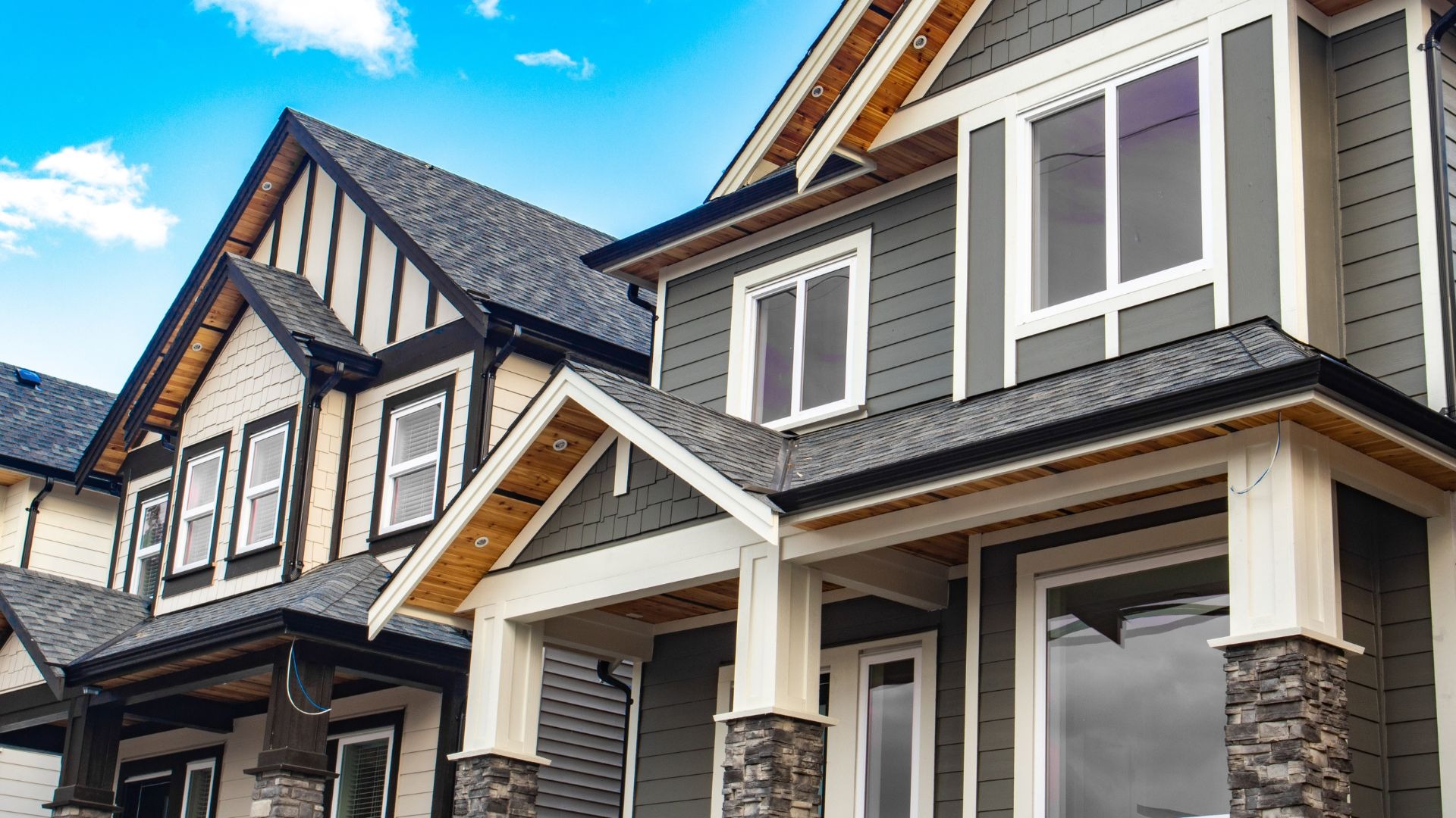 Top Siding Trends for 2025 Homes