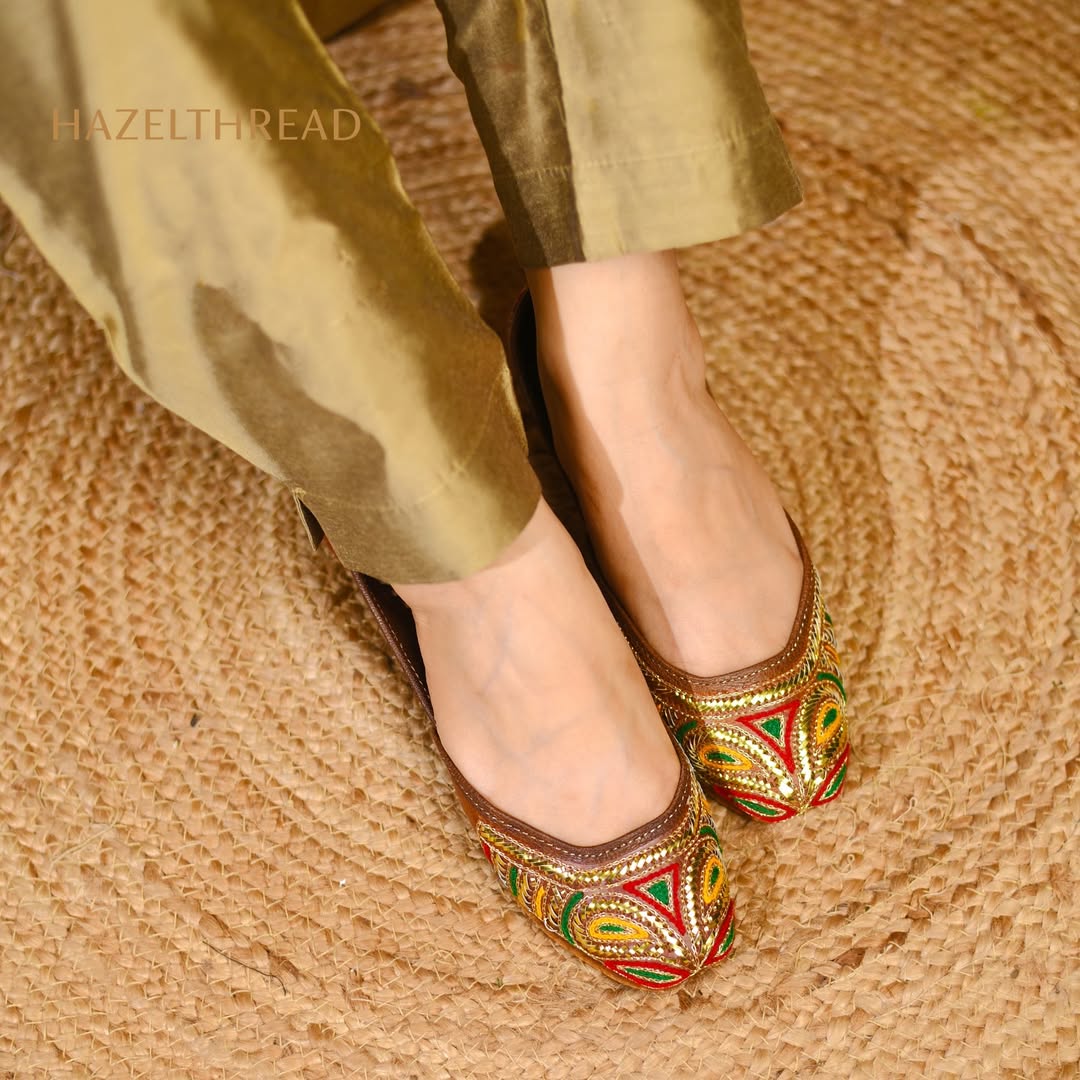 Why Women Juttis Are Better in Wedding Season?