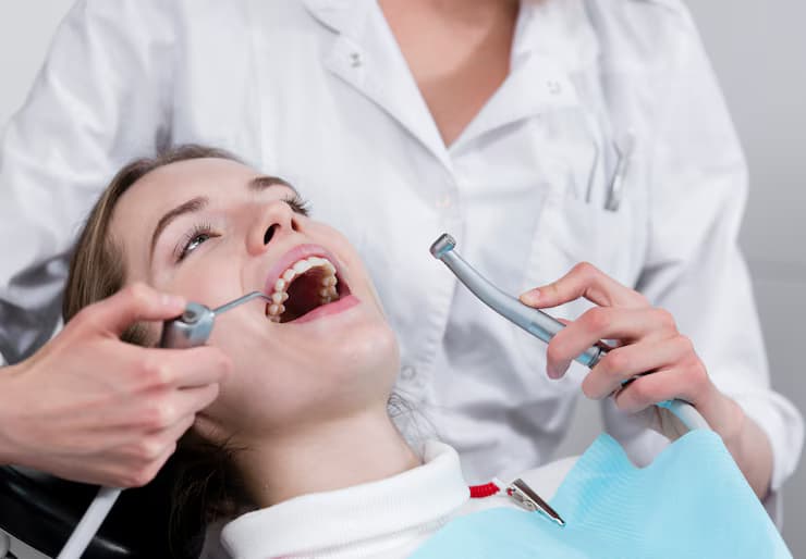 What You Should Know Before Getting Teeth Whitening in Bromley